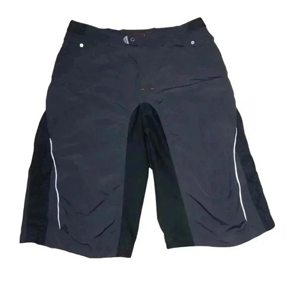 Gore Bike Wear Men’s Countdown Shorts Size Large Gray Black Mesh Zip Pockets - Picture 2 of 7